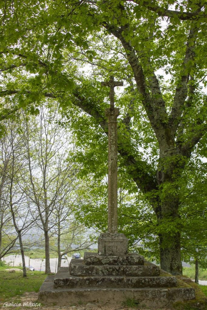Cruceiro de San Xusto