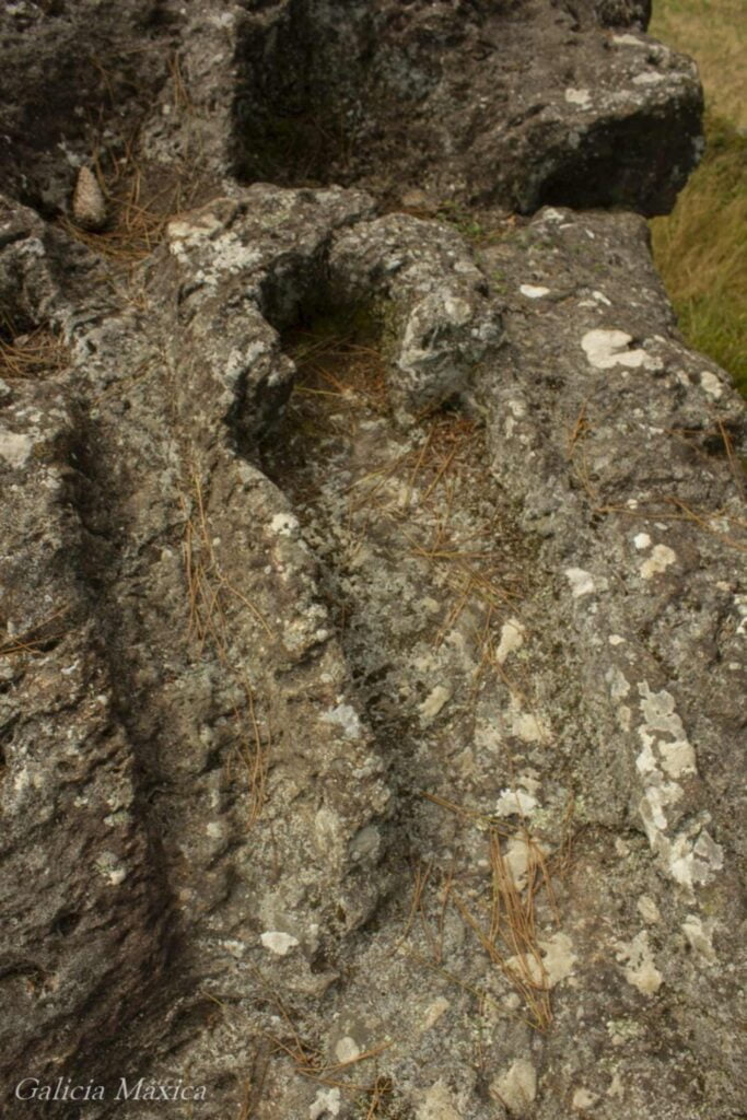 Sepulcros de Portomouro