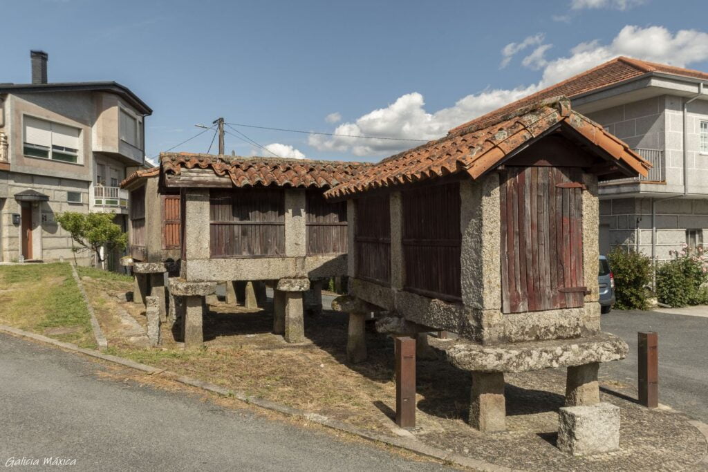 Hórreos en Leiro
